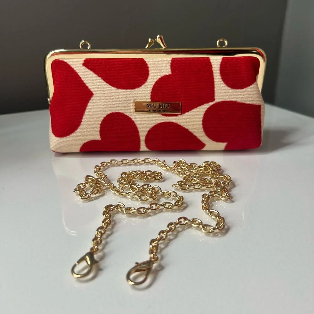 Miu Miu Red Heart Clutch Pochette w/ Gold Chain - Brand New in Box - Picture 11 of 14